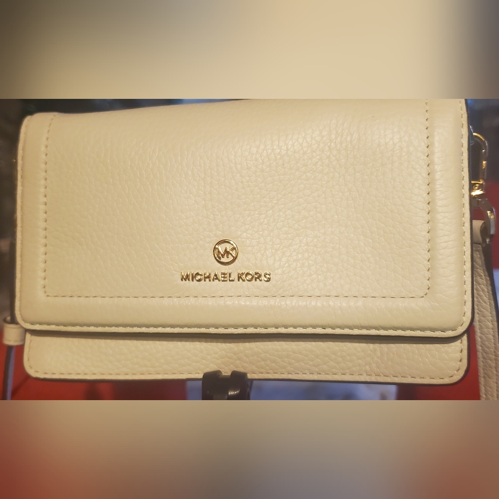 Michael Kors Jet Set Charm Small Crossbody
